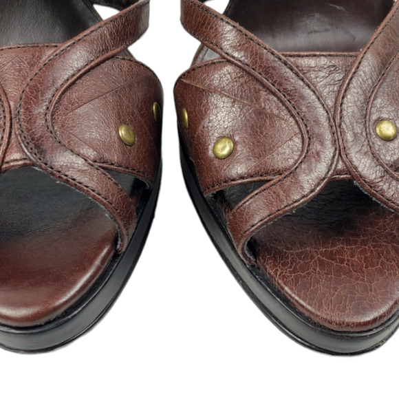 CHINESE LAUNDRY Women's Suzana Brown Leather Studded Heel Sandal Size 9.5 - Picture 3 of 12